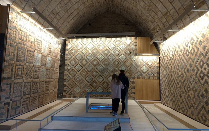 Les pavements de la chapelle de Suscinio