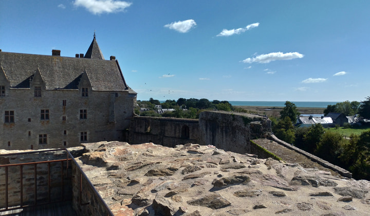 Vue sur l'océan depuis le logis ouest
